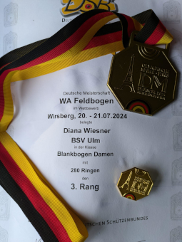 Urkunde und Bronzemedaille von Diana Wiesner