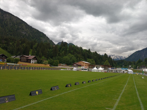 Blick entlang der Zielscheiben bei den Deutschen Meistersachaften Mixedteam in Oberstdorf